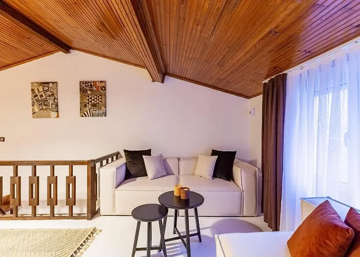 Delightful Flat In Sisli With Central Location *