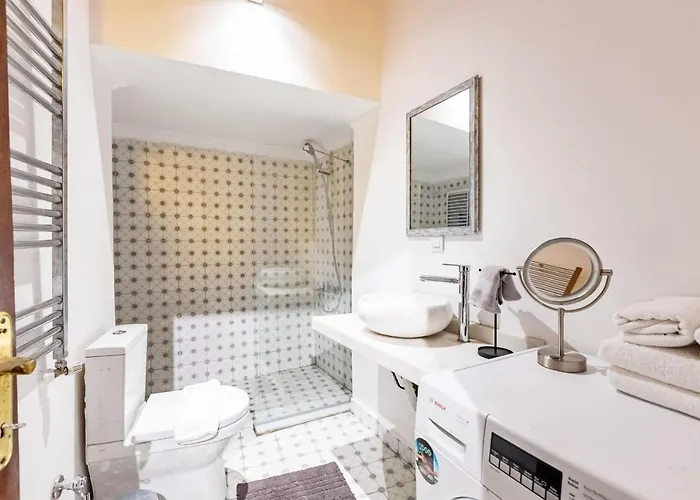 Delightful Flat In Sisli With Central Location Apartment *