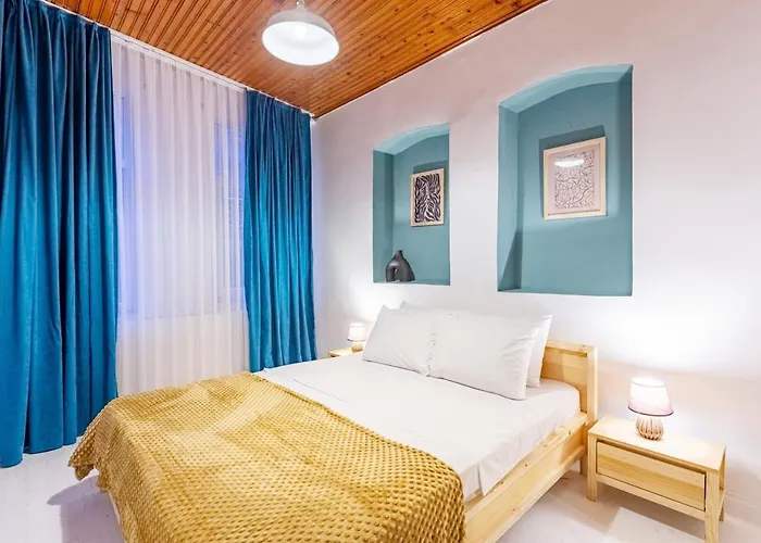 Delightful Flat In Sisli With Central Location *